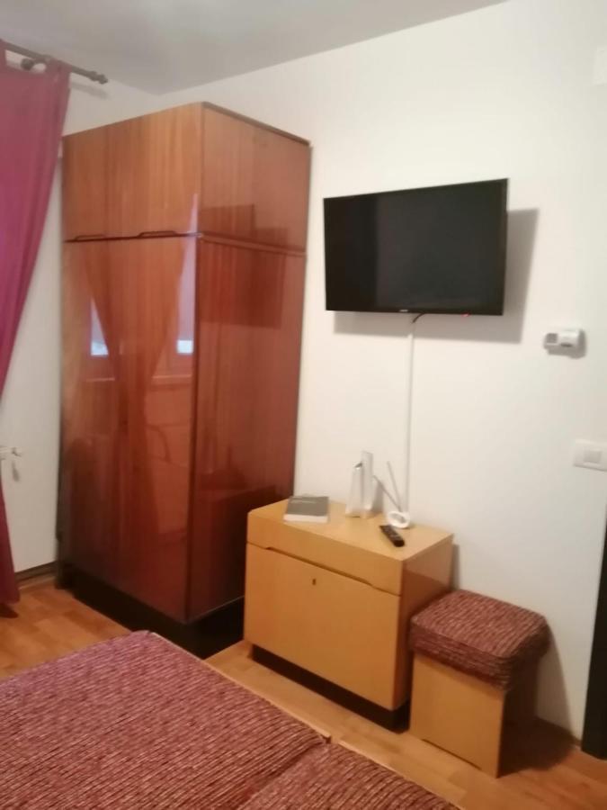 Apartment Valea Azugii 아주가 외부 사진